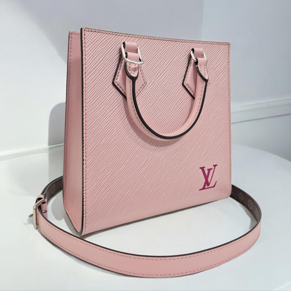 ✨️Like New Authentic Louis Vuitton Sac Plat BB EPI Crossbody Bag - Picture 8 of 16